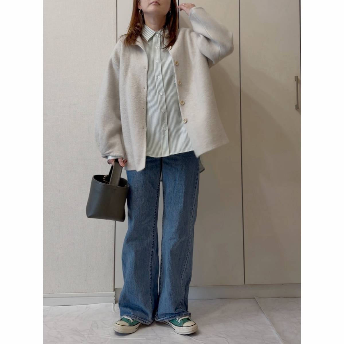 淡色で顔映りのよさを意識!