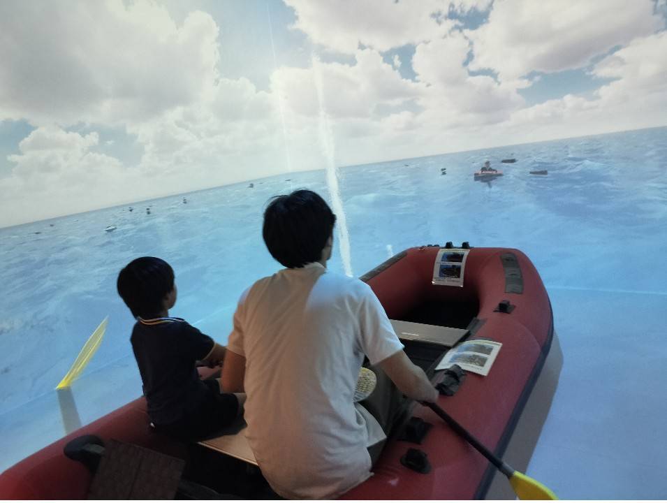 タイトースタジアムで遊ぶ親子