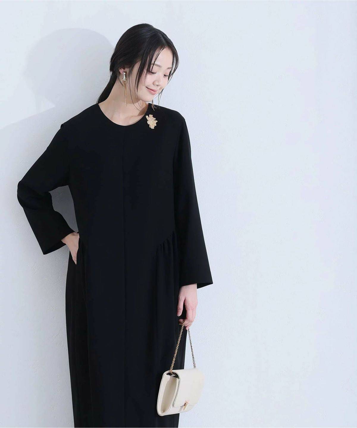 PourVous サイドギャザー入り ブラックフォーマルワンピース 入学式 卒業式 セレモニー布