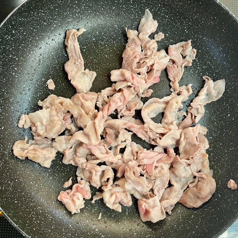 ヤマキ公式の「めんつゆスタミナ丼」のレシピ