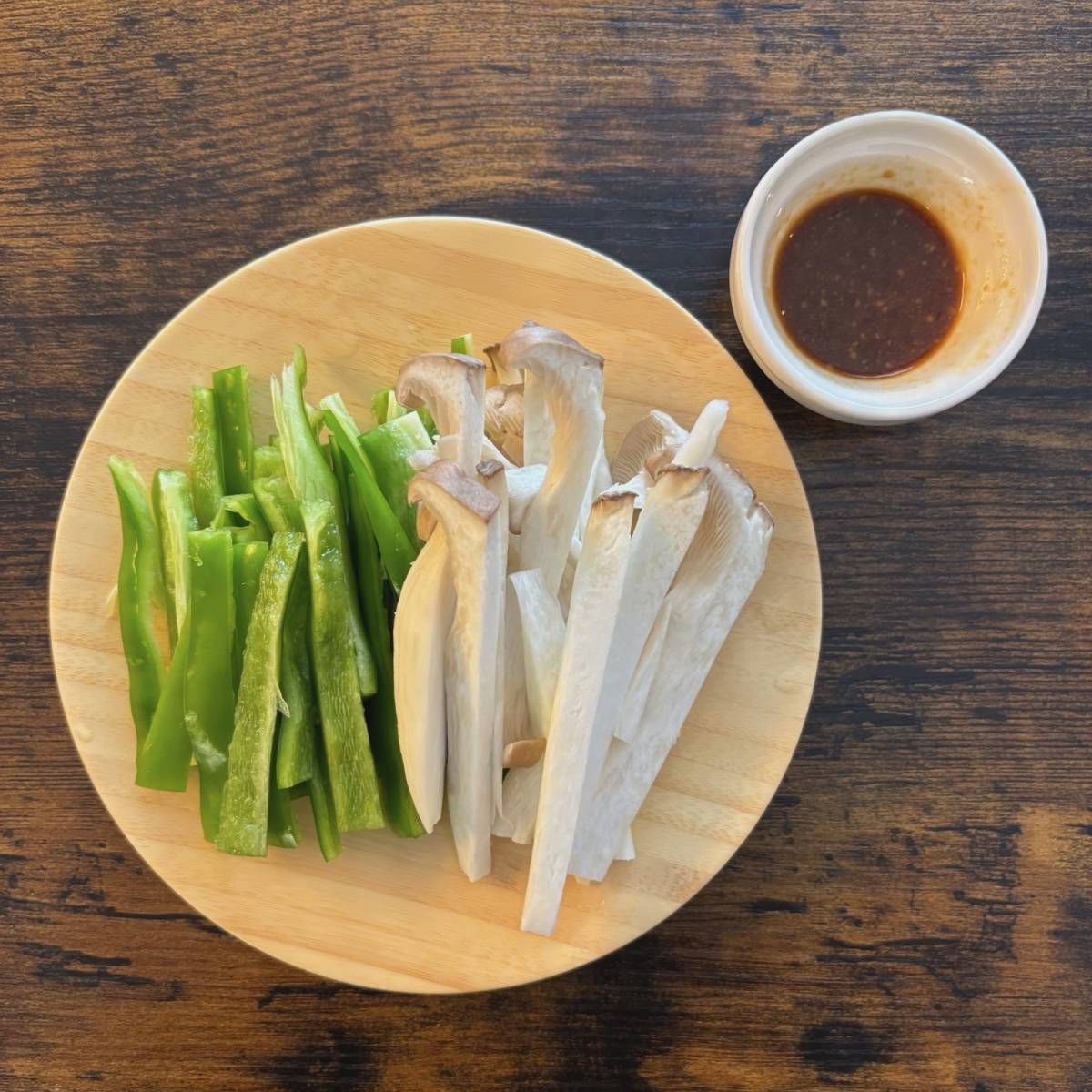 JAグループ公式の「ピーマンエリンギのおかか炒め」のレシピ