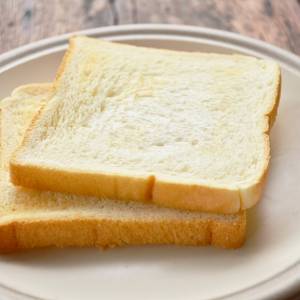 いつもの味に飽きたらコレ。「食パン×めんつゆ」を使った簡単レシピ