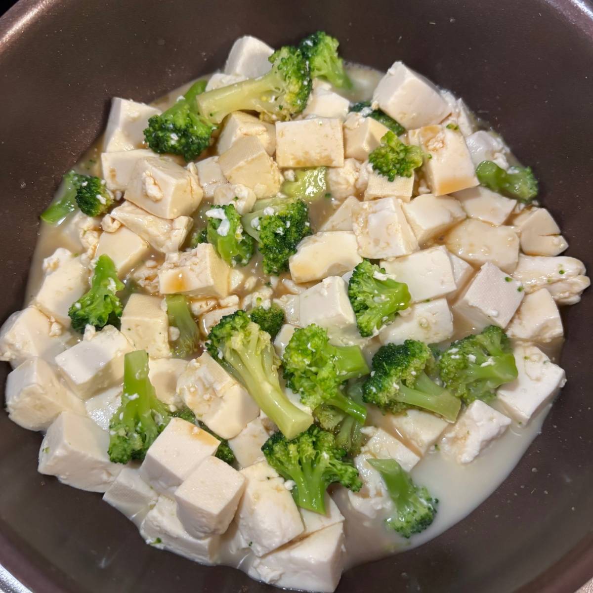 ヤマキ公式の「サイコロ豆腐のバター炒め」のレシピ