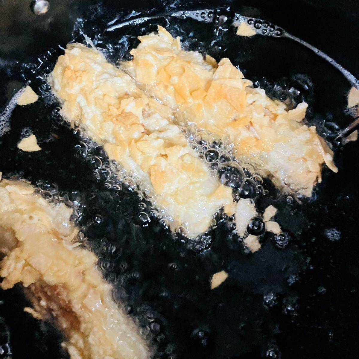 ニッスイ公式の「活ちくわのカリッとおやつフライ」のレシピ