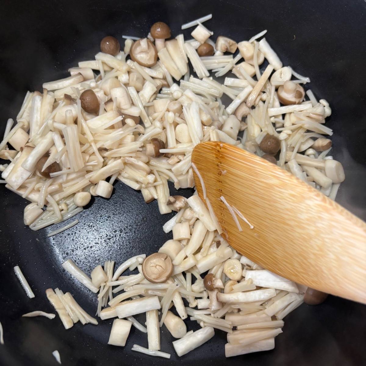 JAグループ公式の「冷奴のきのこソース」のレシピ