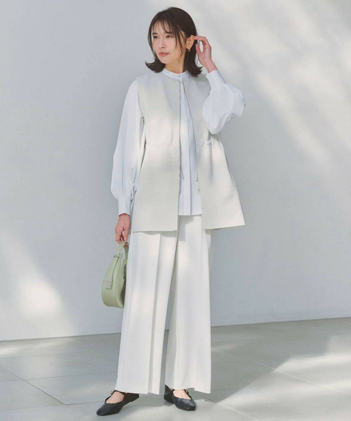 UNFILO BEAUTY MOVE ワイドストレートパンツ