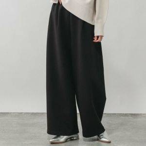 「最高にセンスいい」40代の大人コーデを格上げ！【GLOBAL WORK】のワイドパンツ3選