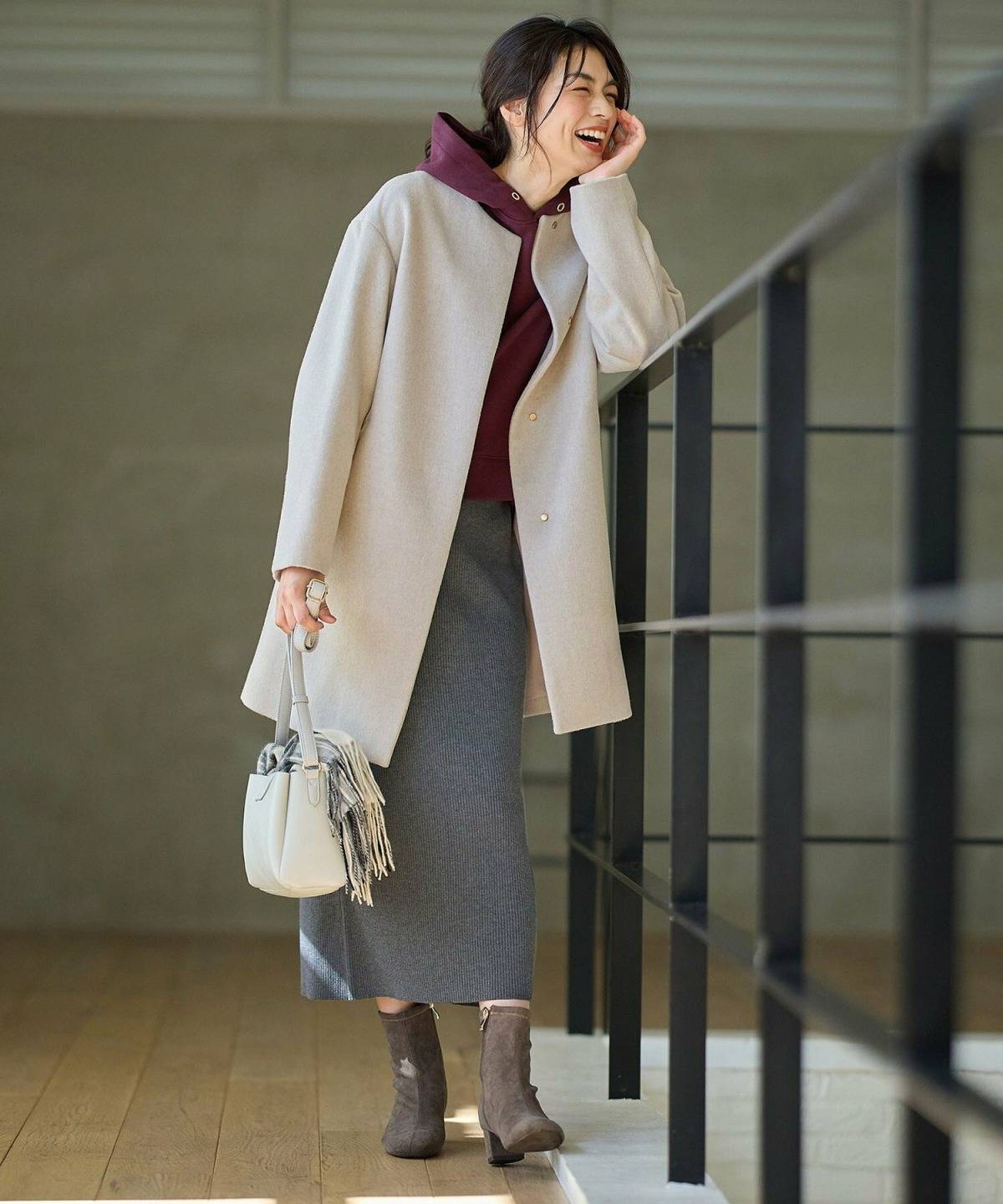 3月の北海道 ニットスカートコーデ パーカー コート