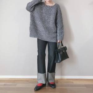 【2026年2月】こんな着方があったんだ……！最高に今っぽいニットコーデ5選