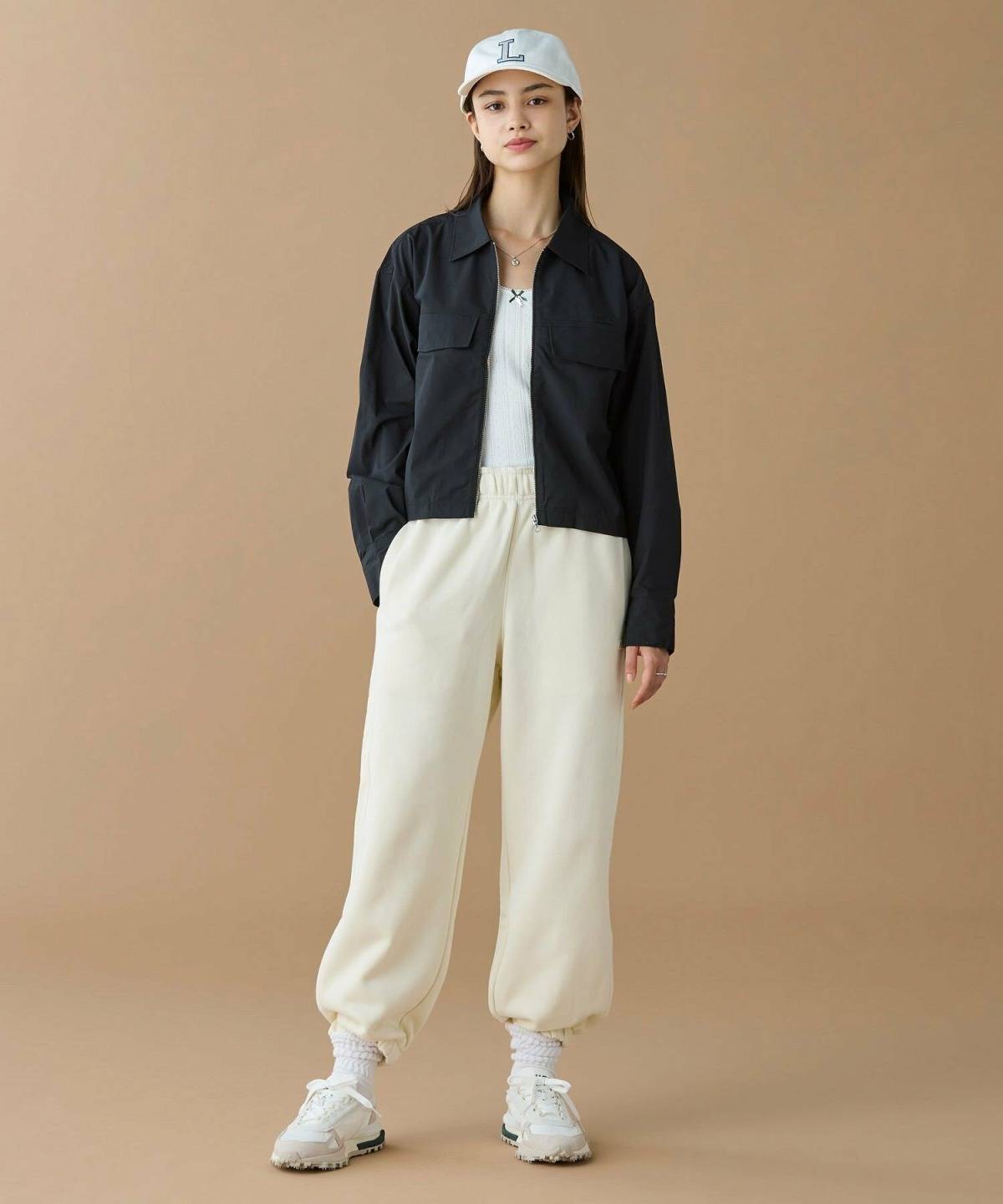 春の運動会 アラフォーママコーデ ジョガーパンツ ジャケット キャップ