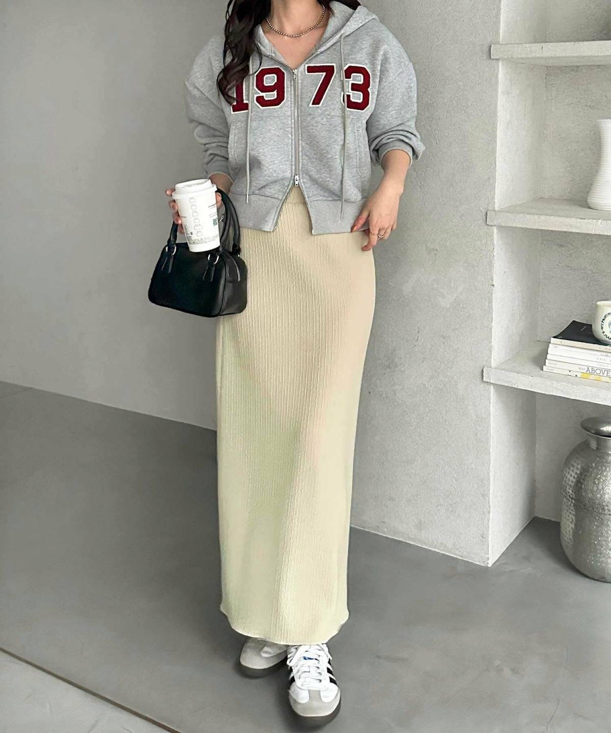 秋の運動会 アラフォーママコーデ パーカー タイトスカート