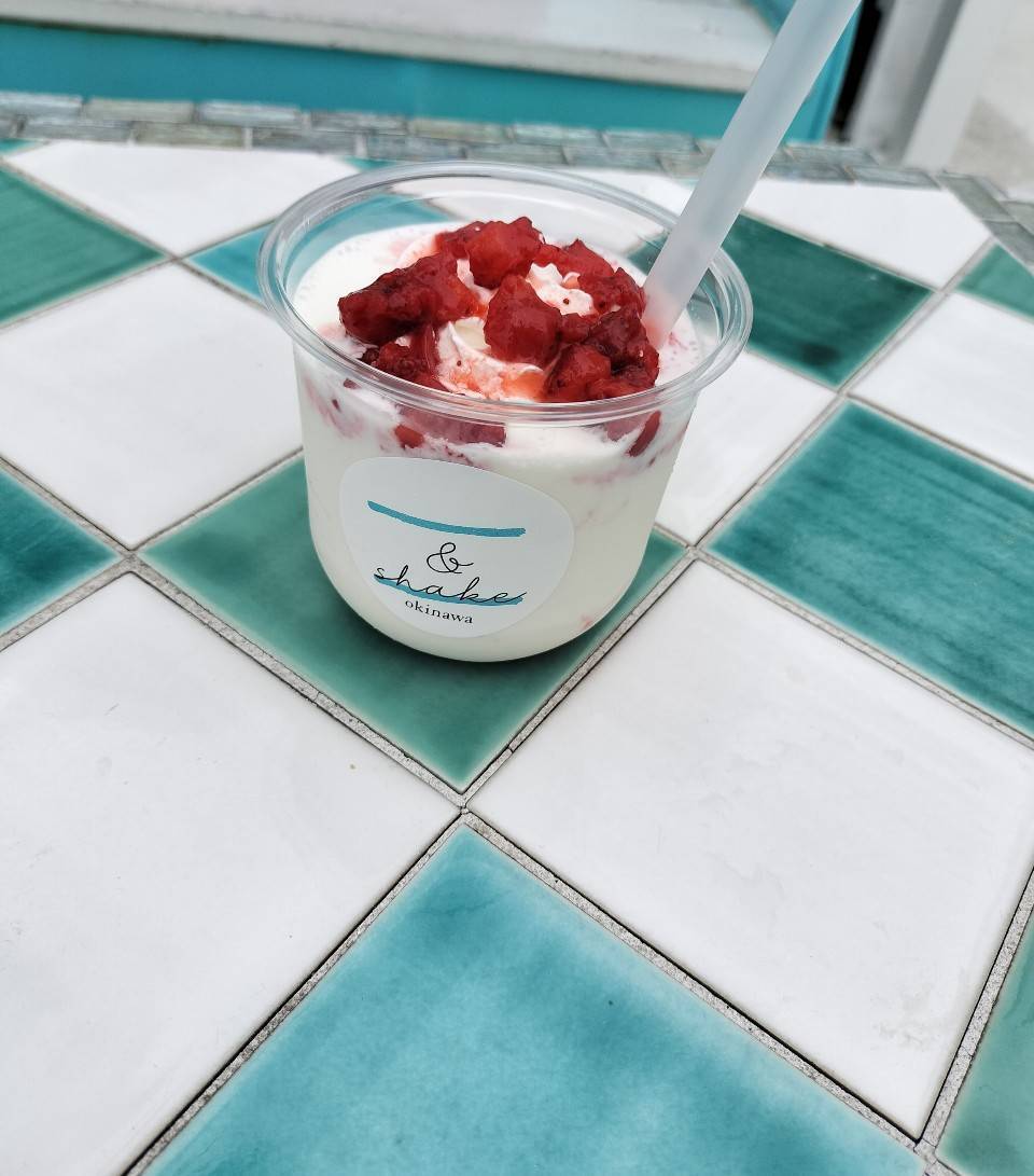 ＆shake okinawaのスイーツ