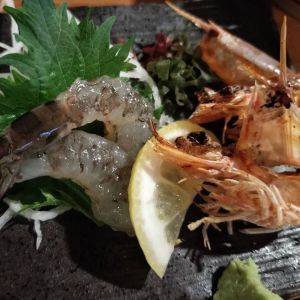 本店はやっぱりすごかった！みんなで踊れる沖縄の居酒屋「ぱいかじ」