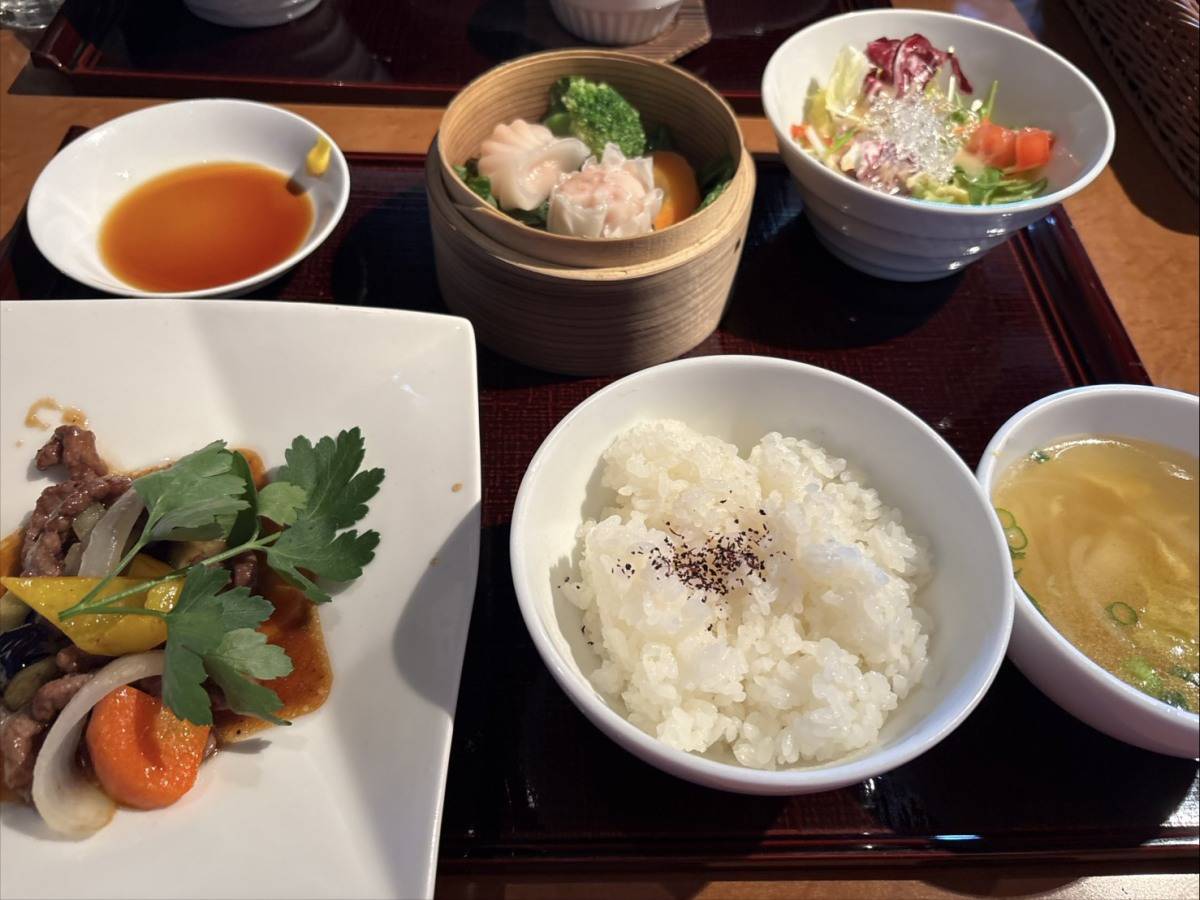 草木万里野のランチ