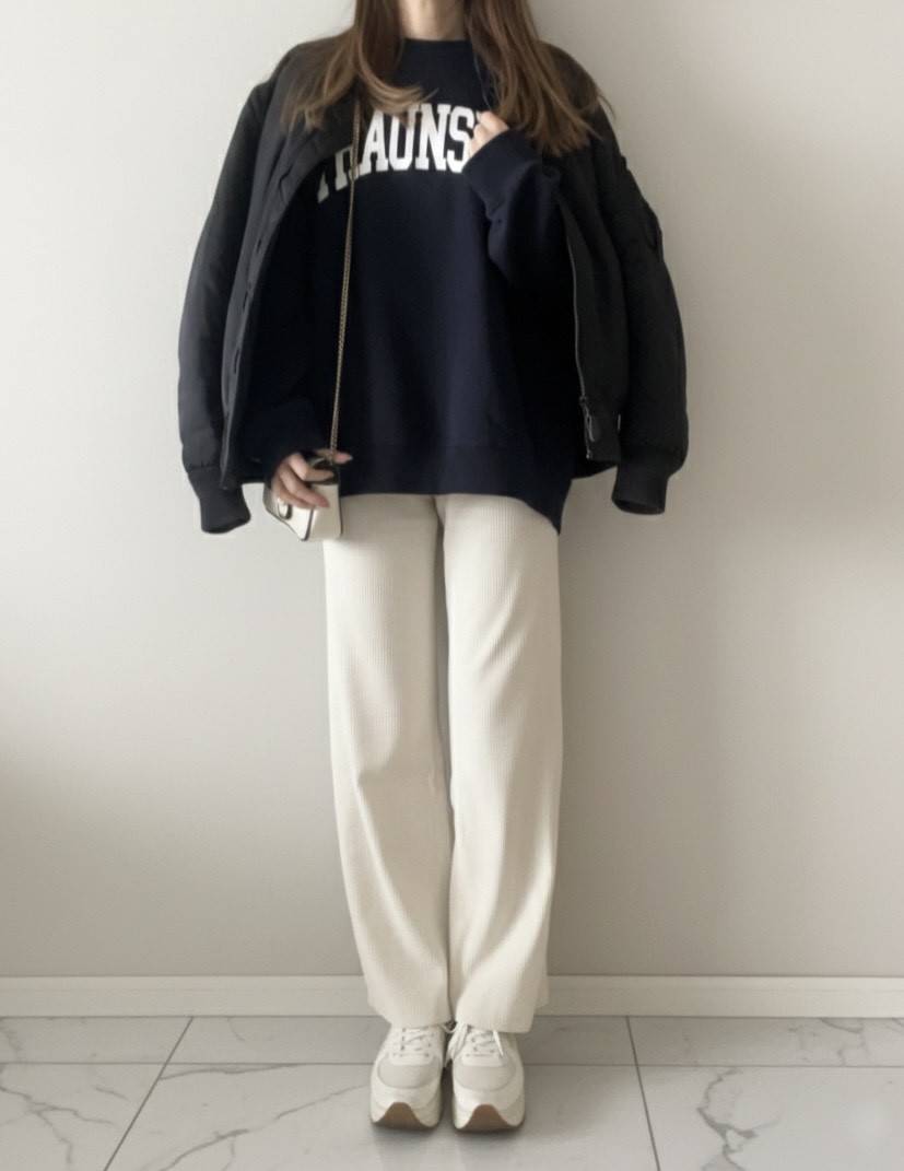 UNIQLOウォッシャブルニットリブパンツコーデ