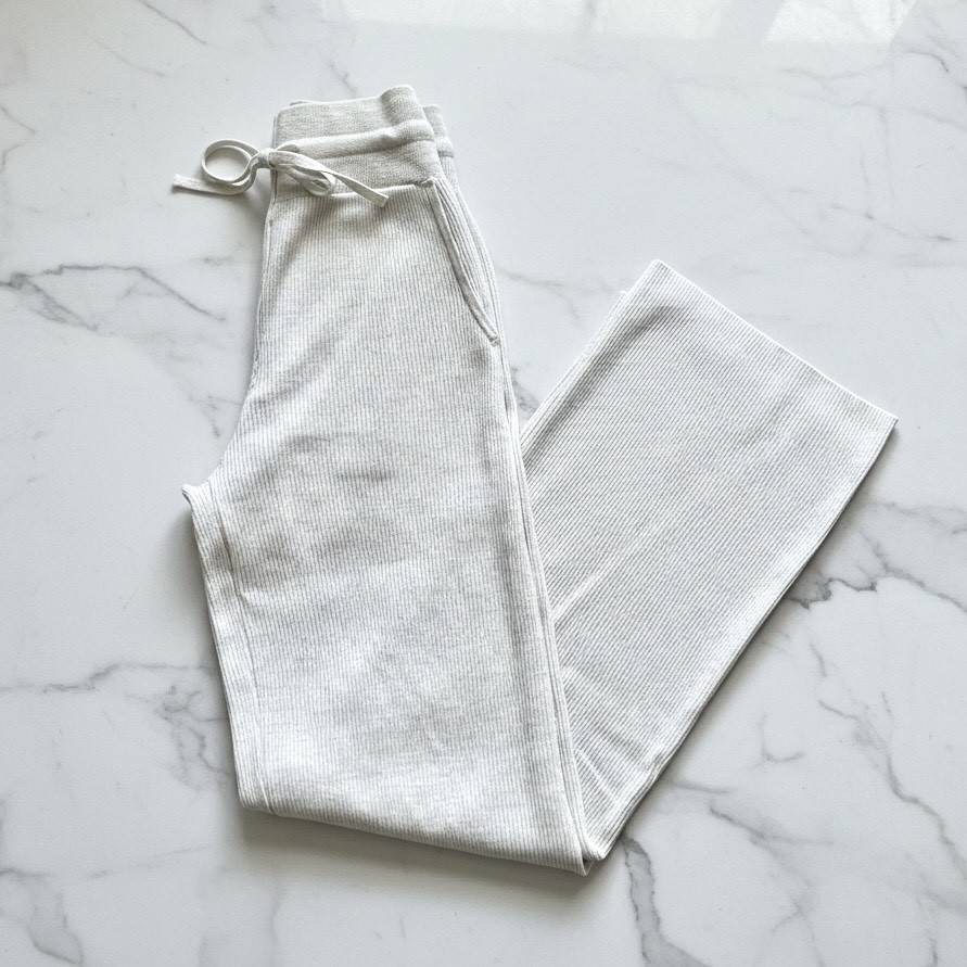 UNIQLOニットリブパンツ