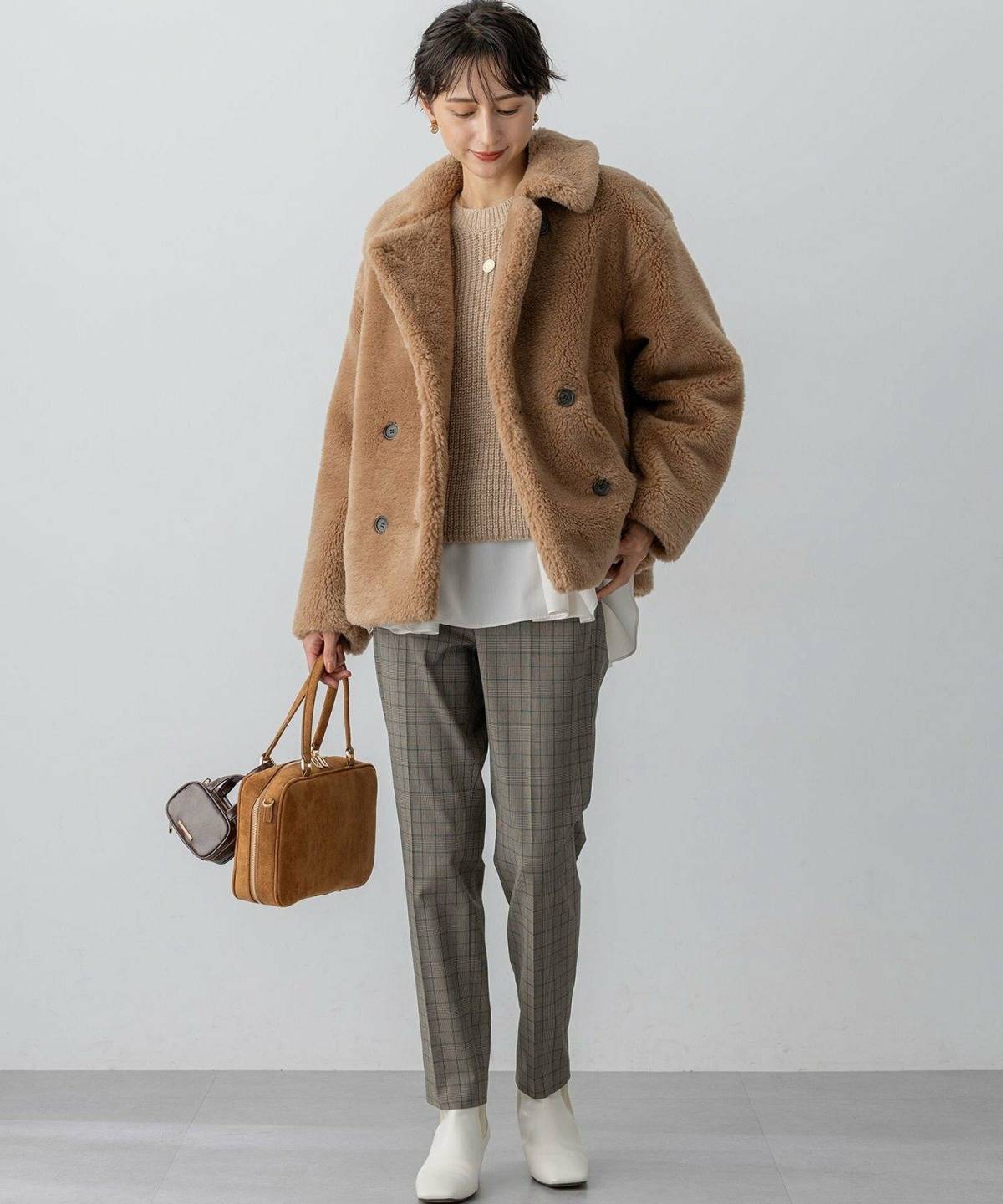 冬のテーパードパンツコーデ