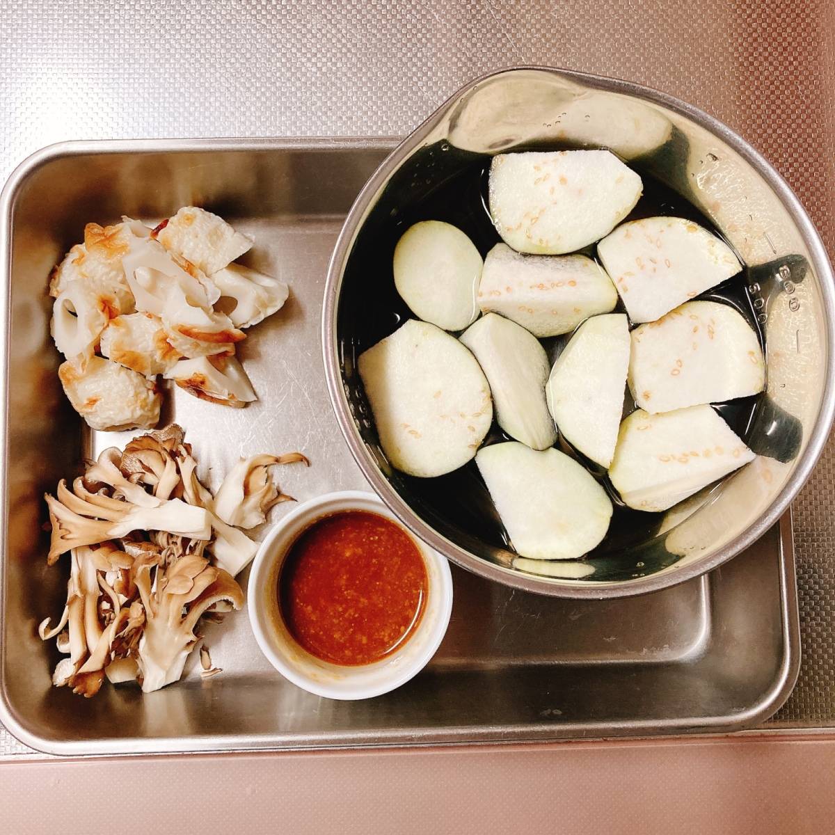 紀文公式の「焼ちくわとなすのみそ炒め」のレシピ