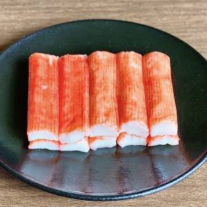 ほぼ切って混ぜるだけ。本当は秘密にしたい「カニカマ」の簡単レシピ