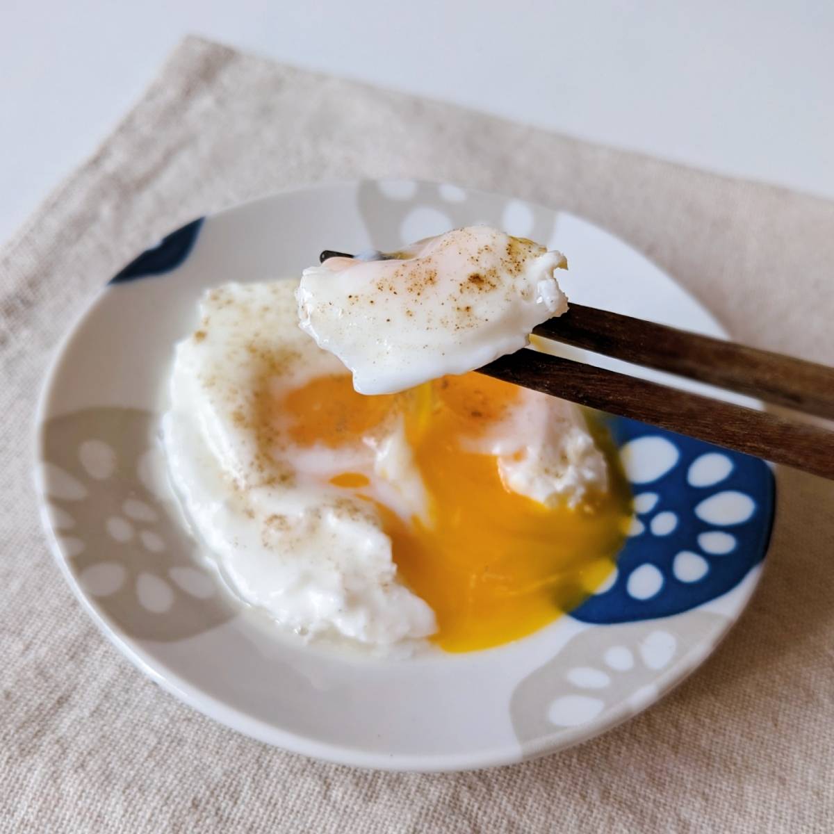 JA全農公式の「レンジで目玉焼き」のレシピ