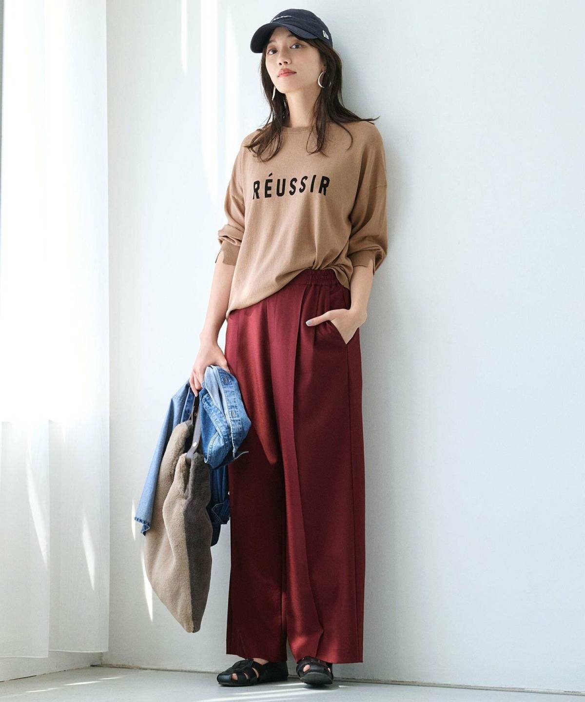 デニムシャツ レディースコーデ カラーパンツ