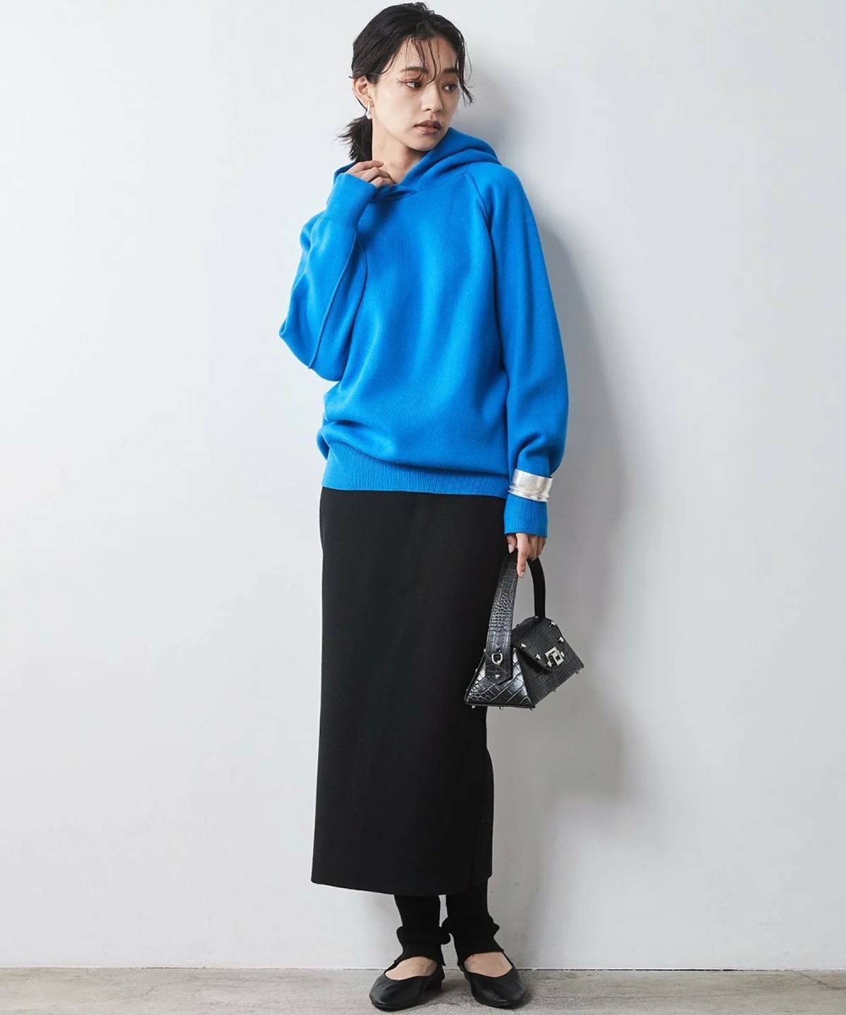 春の寒い日 コーデ スカート レギンス