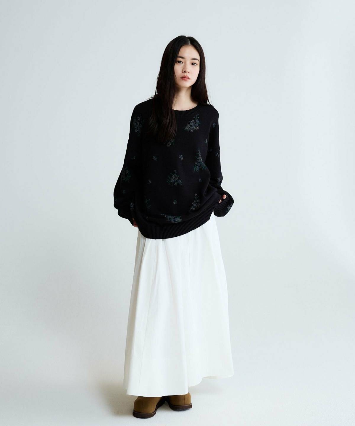 白スカート冬コーデ