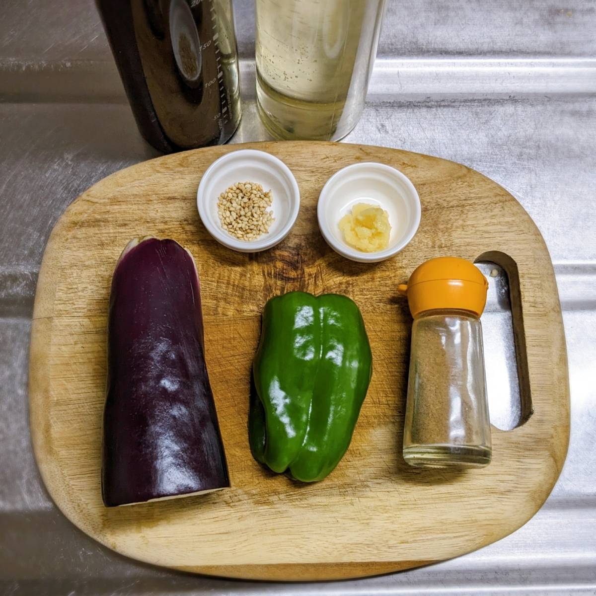 JAグループ公式の「茄子ピーマンの香り炒め煮」のレシピ