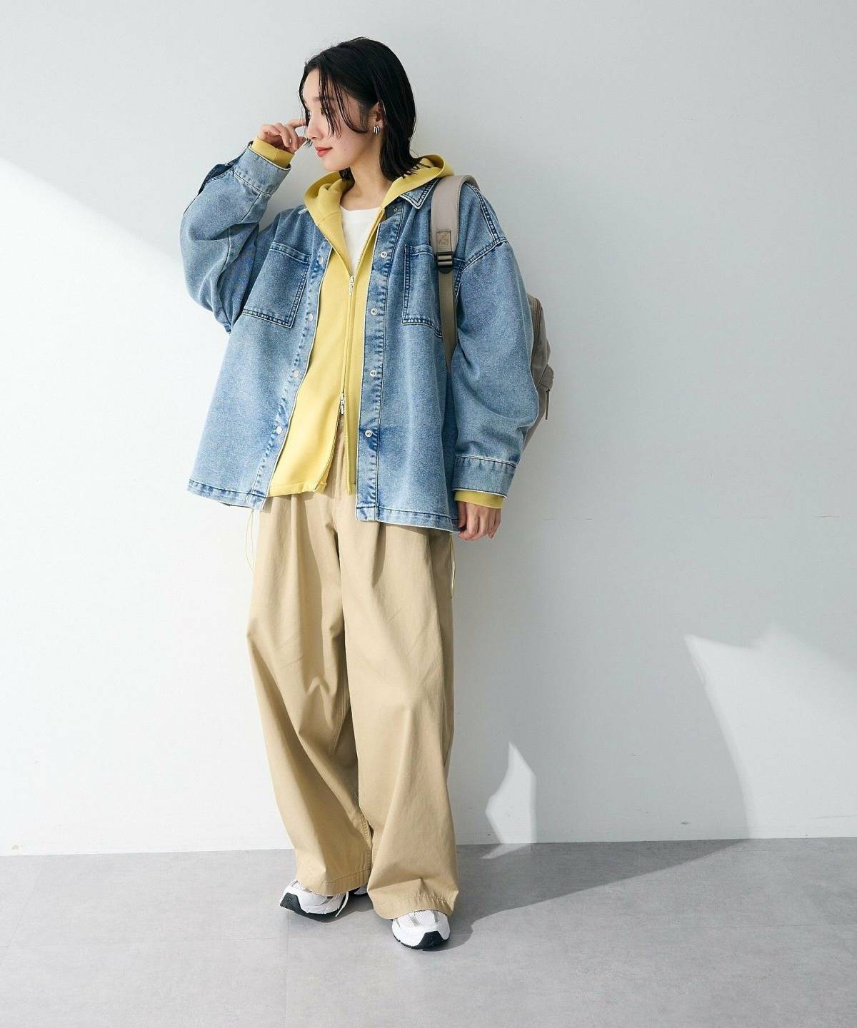 パーカー×デニムジャケットコーデ 30代向け花見コーデ