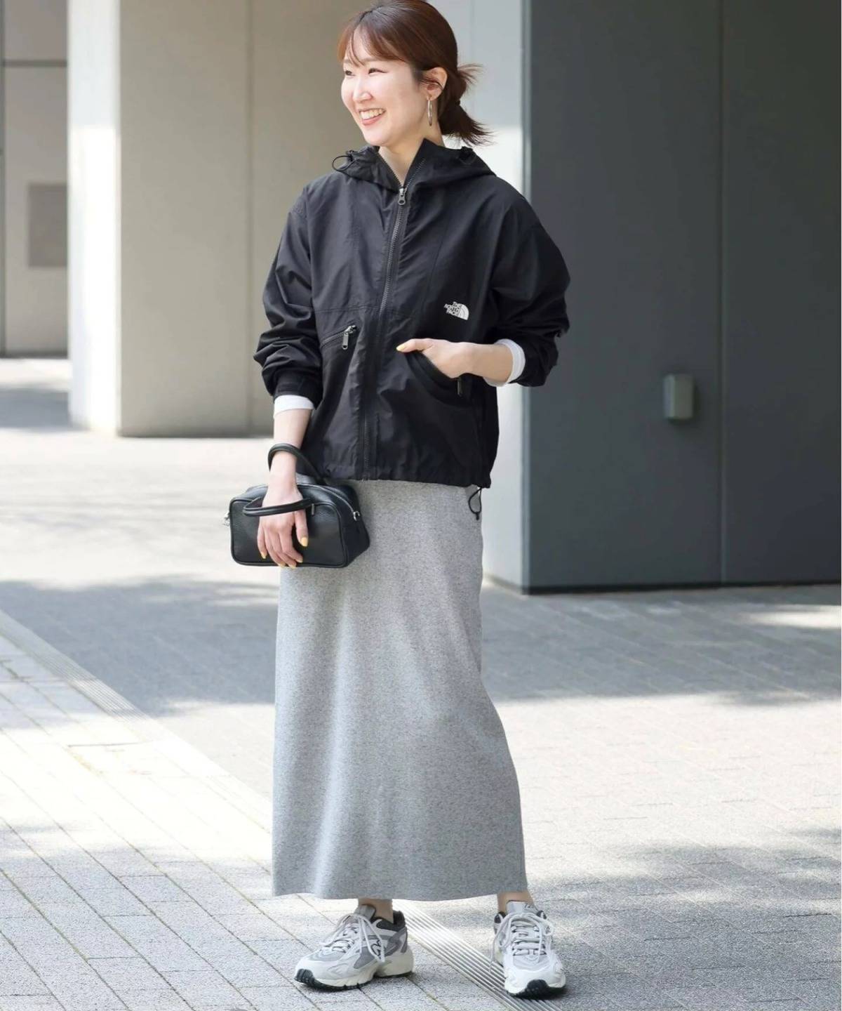 ブルゾン×スカートコーデ 30代向けお花見