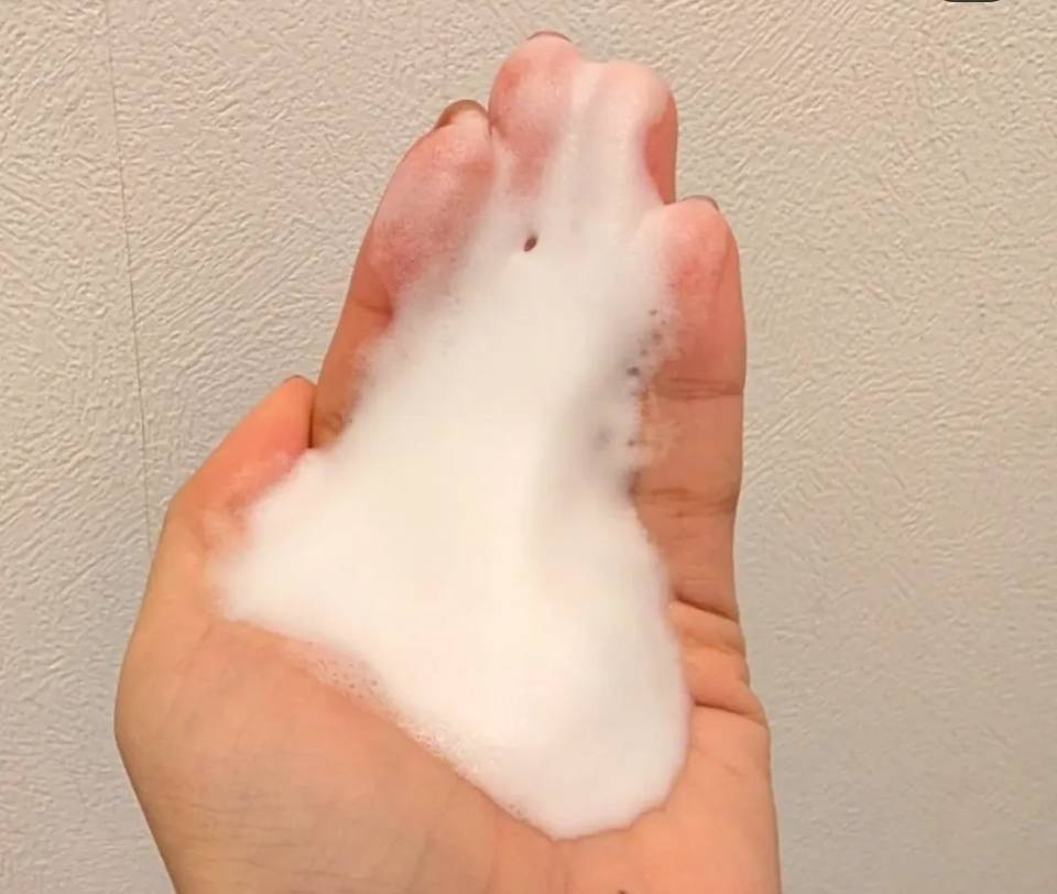 FEMEE! 炭酸フェムケアソープ