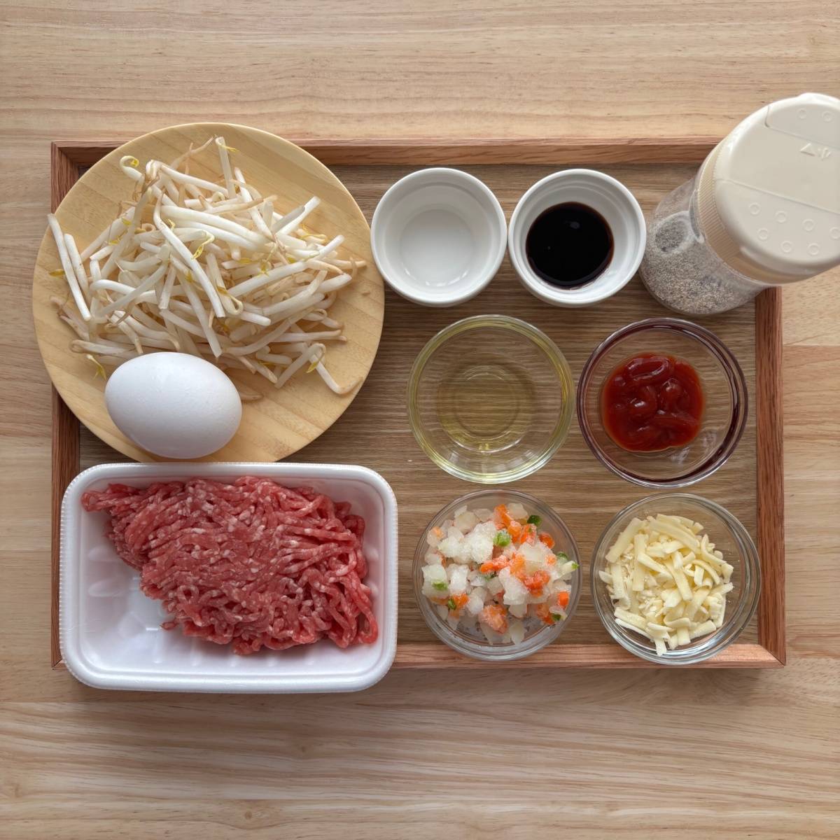 JAグループ公式の「もやしとひき肉入りオムレツ」のレシピ