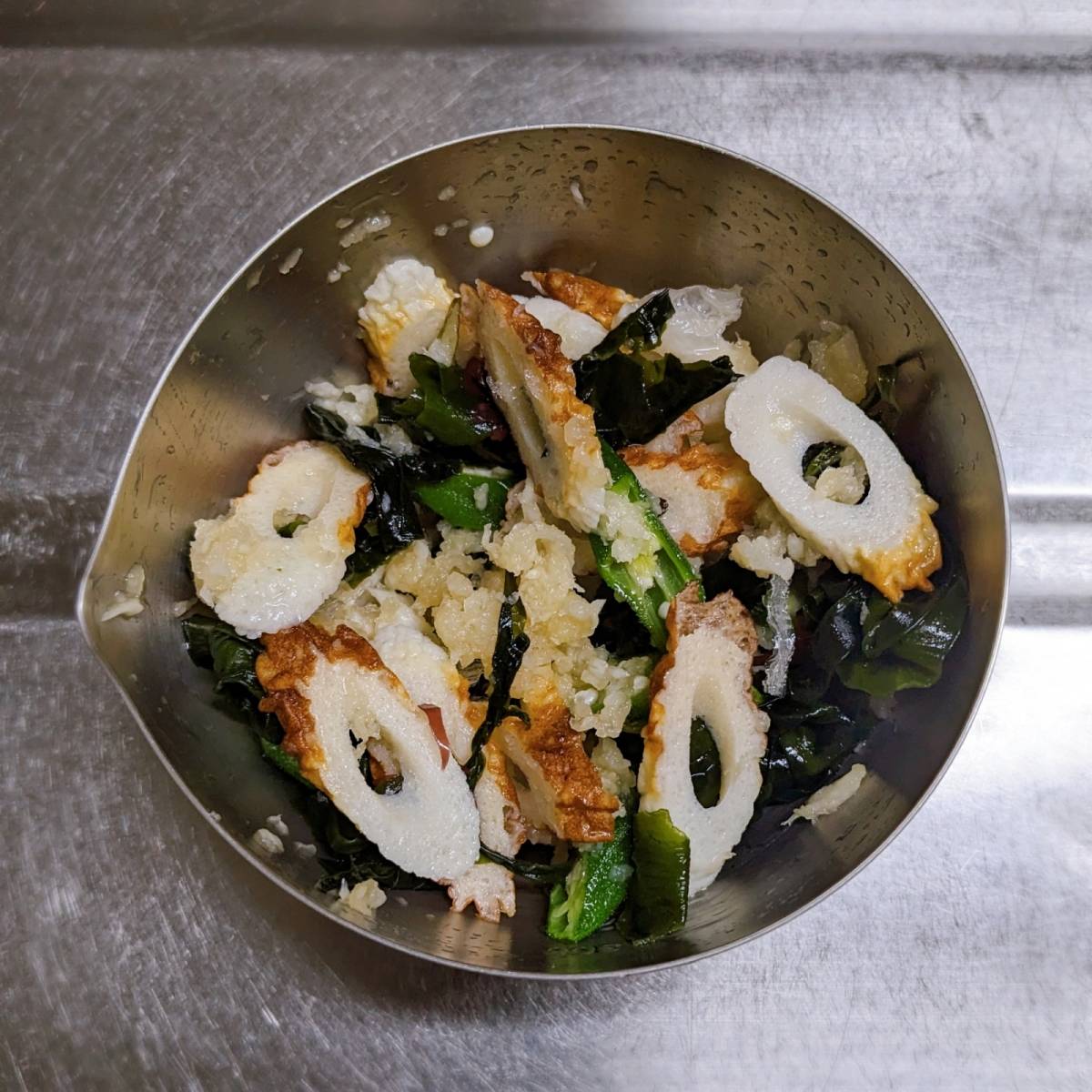 ニッスイ公式の「活ちくわとオクラのみぞれ和え」のレシピ