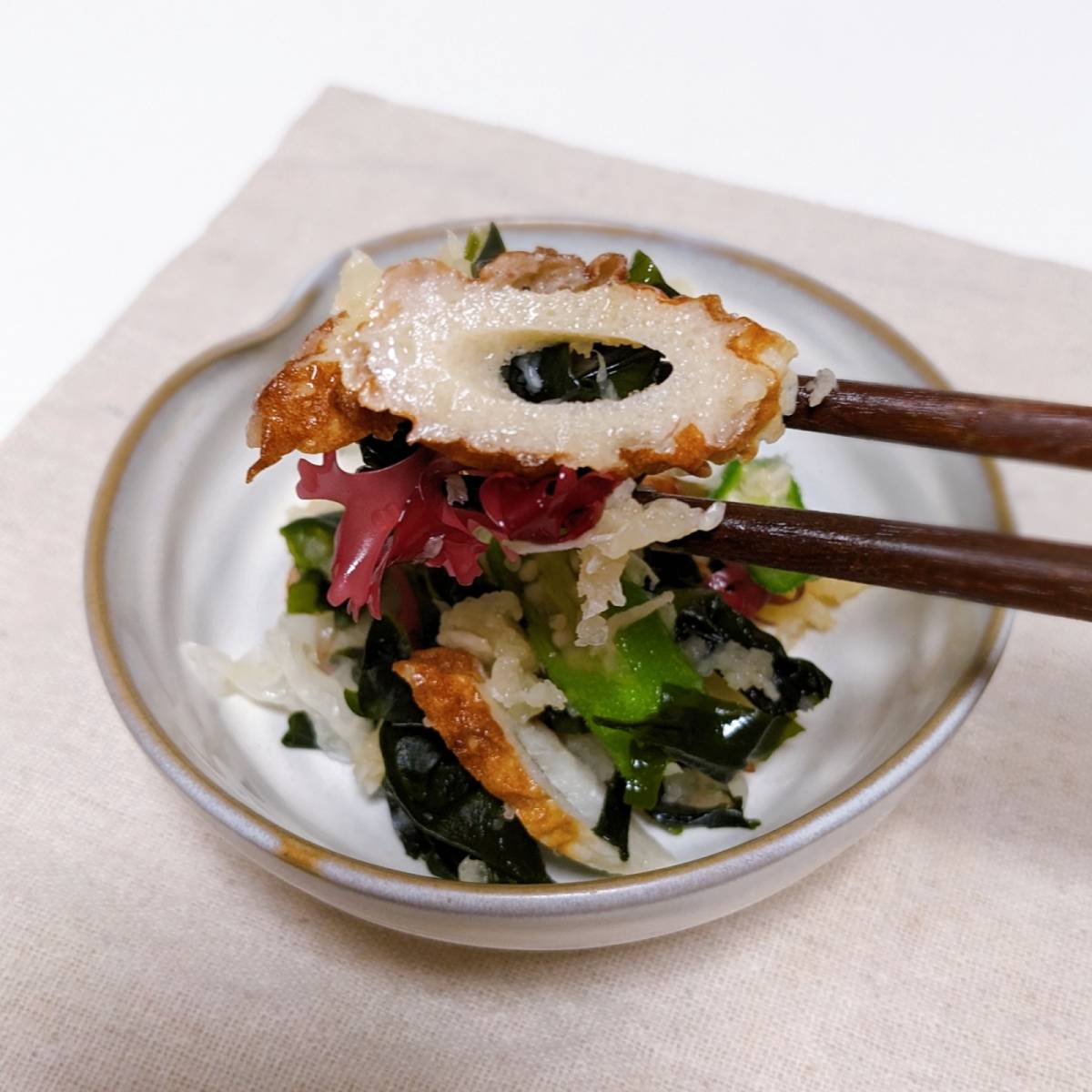 ニッスイ公式の「活ちくわとオクラのみぞれ和え」のレシピ