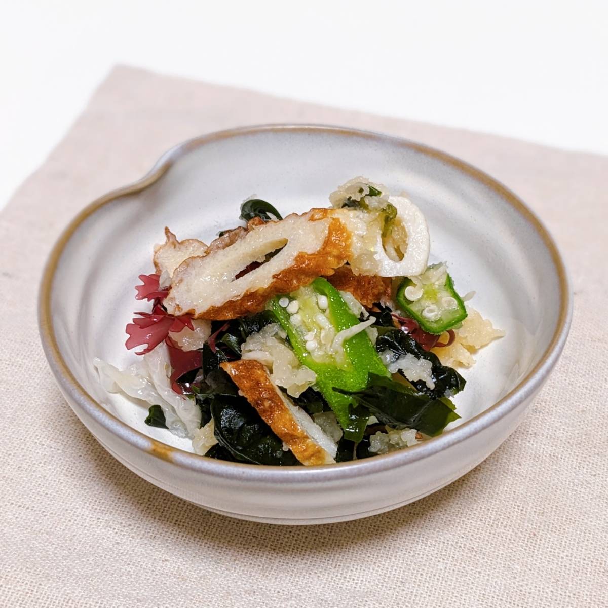 ニッスイ公式の「活ちくわとオクラのみぞれ和え」のレシピ