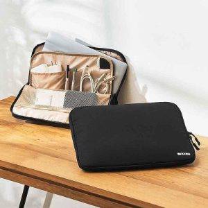 本日発売！【雑誌の付録】インケースとコラボ！スッキリ収納できる「マルチケース」