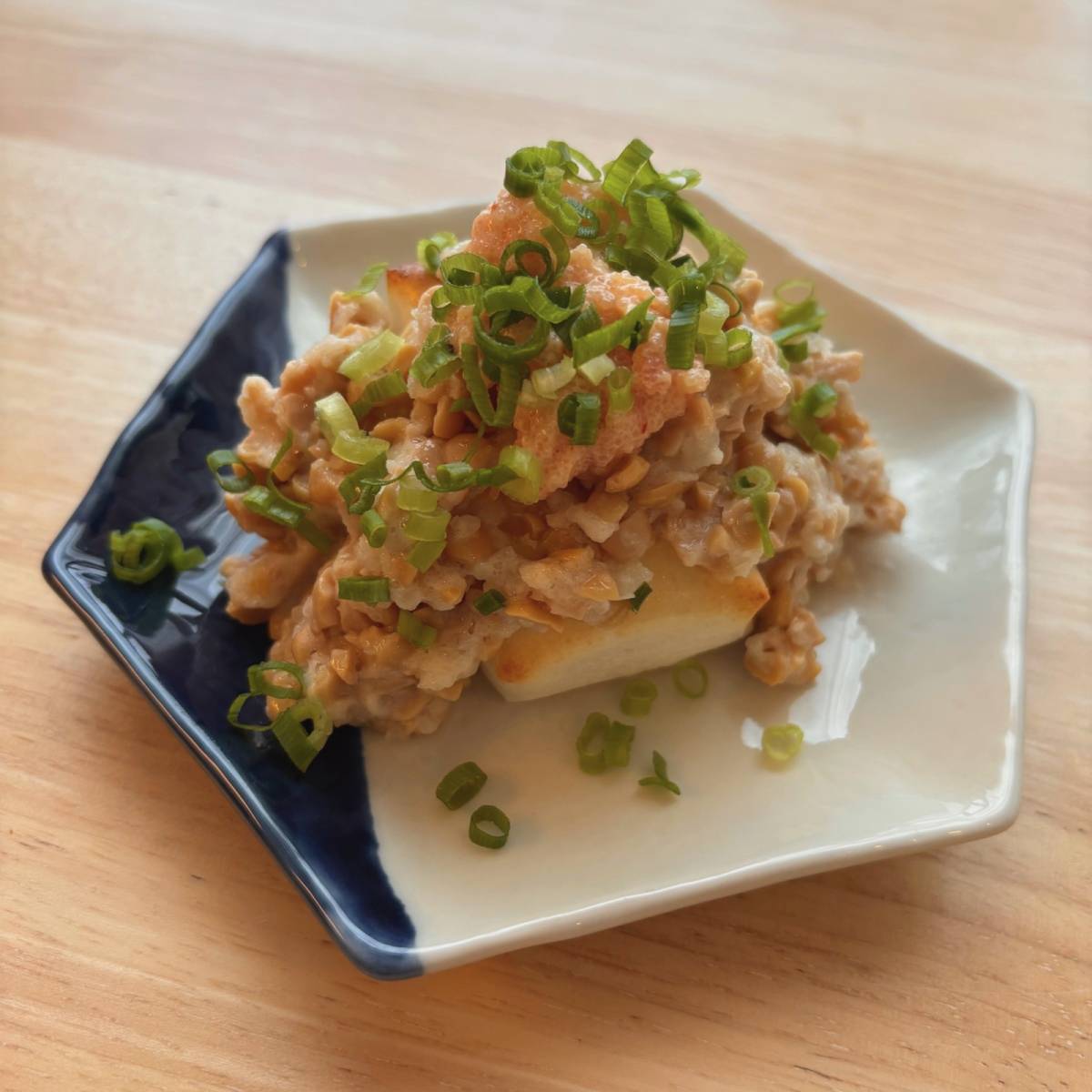 タカノフーズ公式の「納豆明太からみ餅」のレシピ