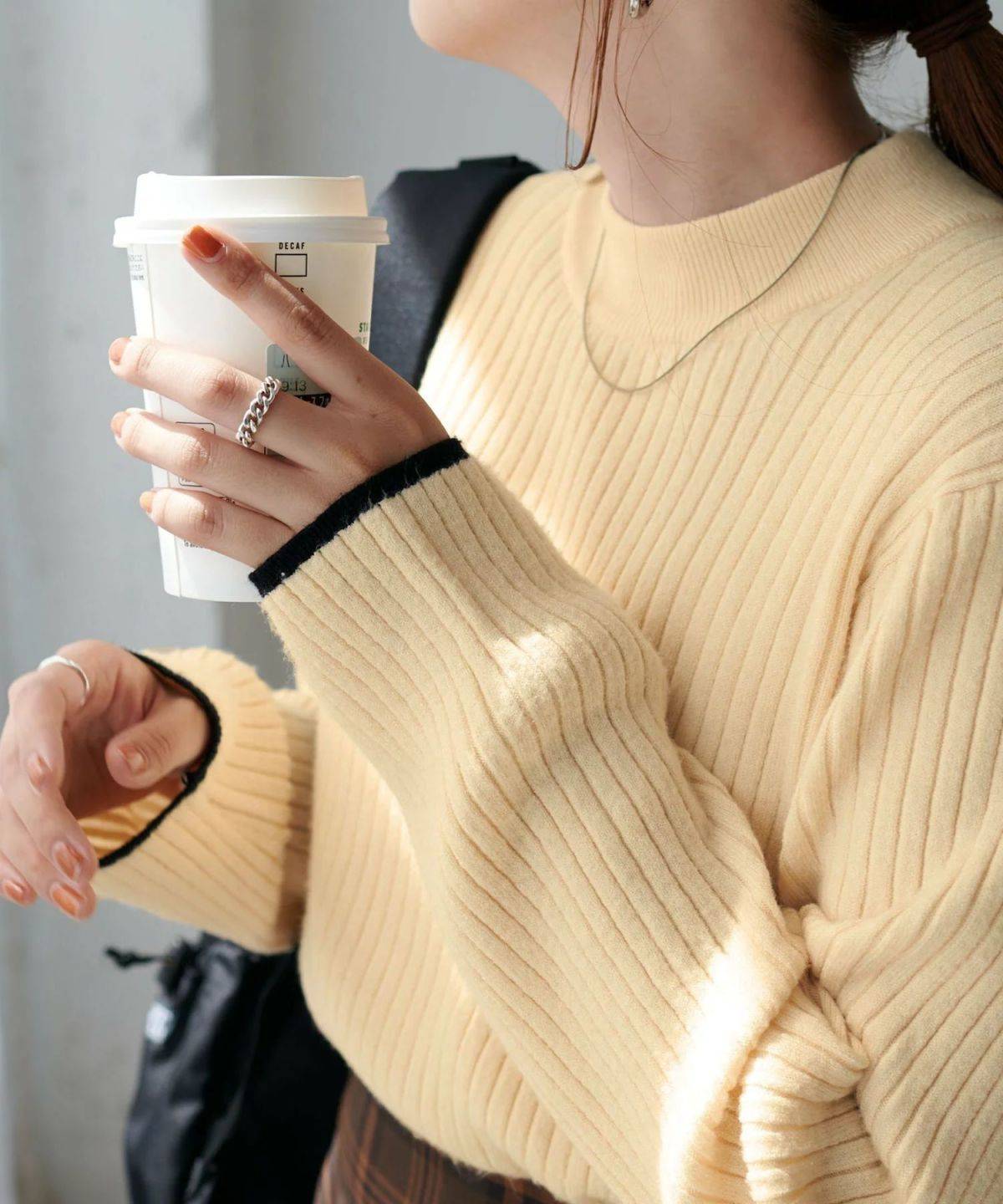 Discoat モチモチリブパイピングハイネック《WEB限定》