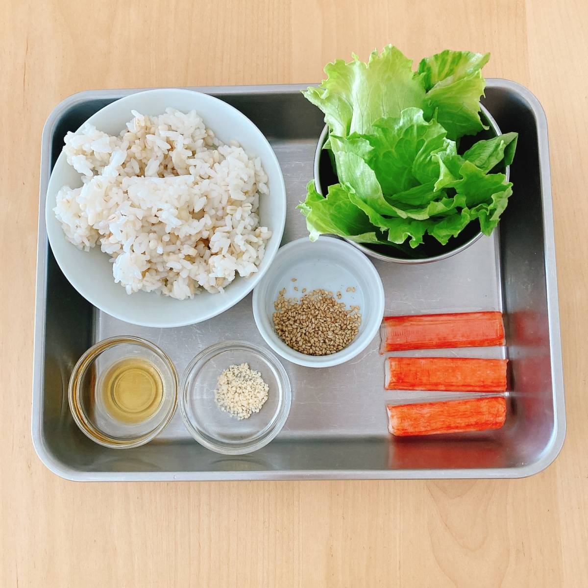 いちまさ公式の「玄米とカニかまのレタスチャーハン」のレシピ