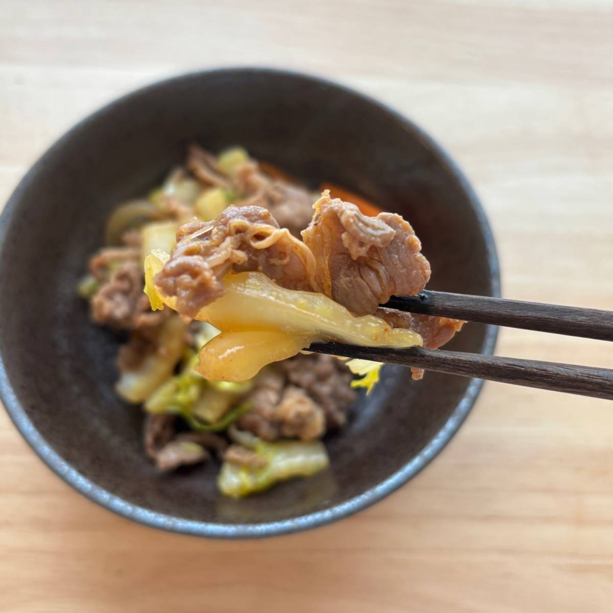 JAグループ公式の「白菜まるごとプルコギ炒め」のレシピ