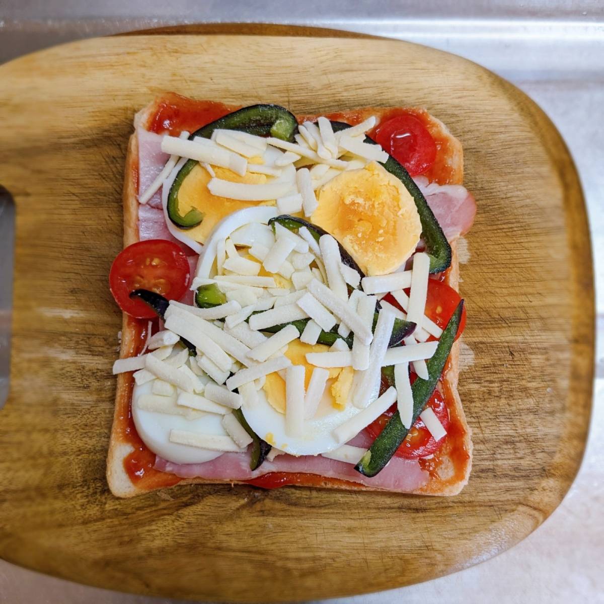 フジパン公式の「ピザトースト」のレシピ