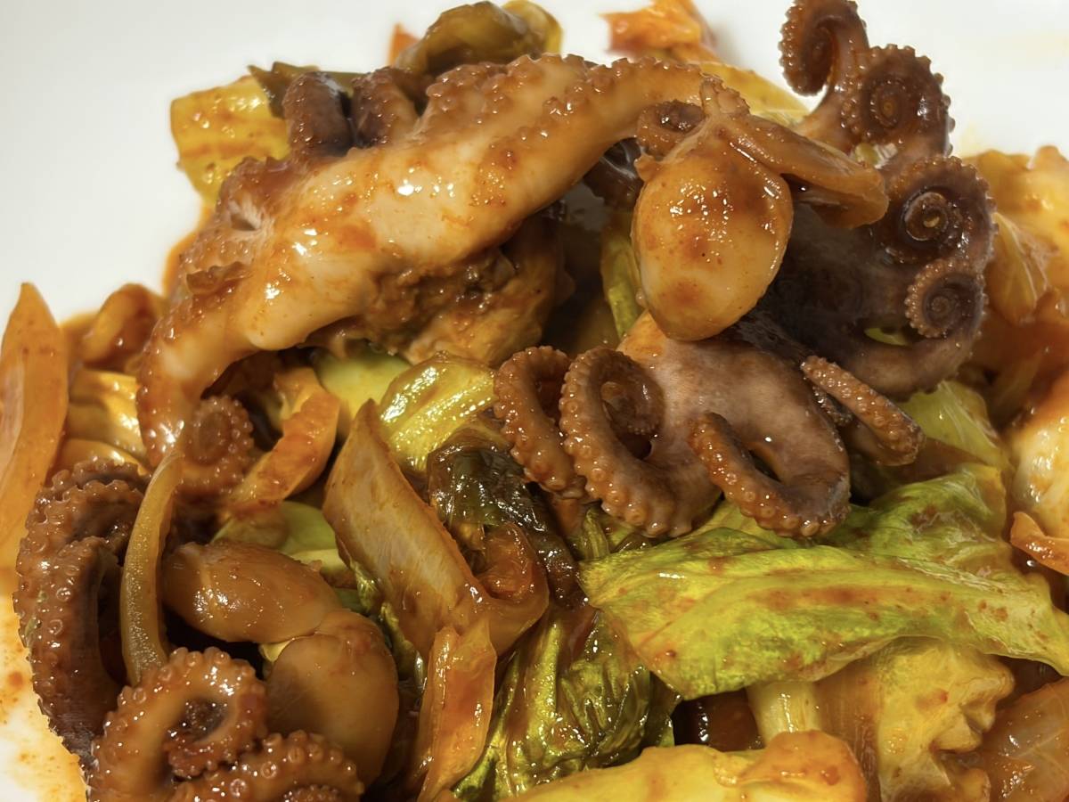 野菜と炒めるだけで簡単♪