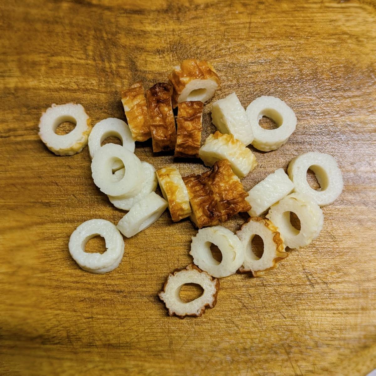 ニッスイ公式の「活ちくわとオクラのわさびマヨネーズ和え」のレシピ