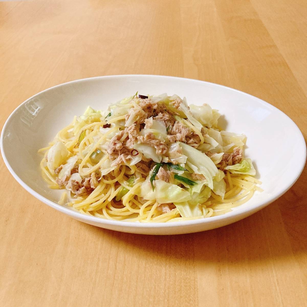 マ・マー公式の「しらすとキャベツと長ねぎの旨辛ぺペロンチーノ」のレシピ