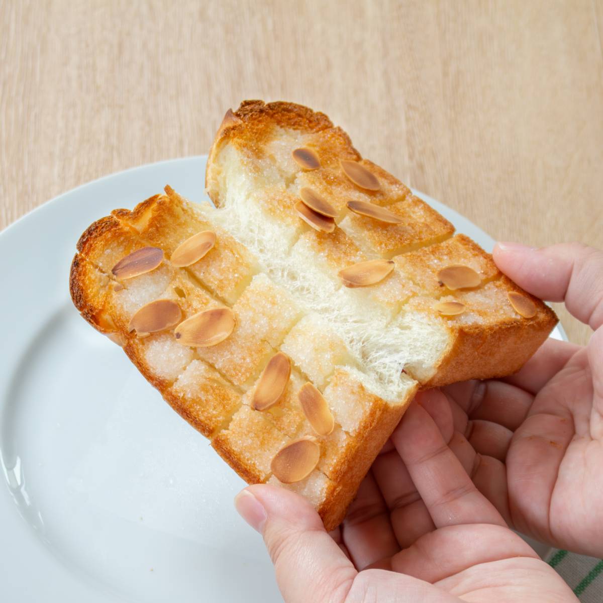 ヤマザキ公式の「ココナッツオイルトースト」のレシピ