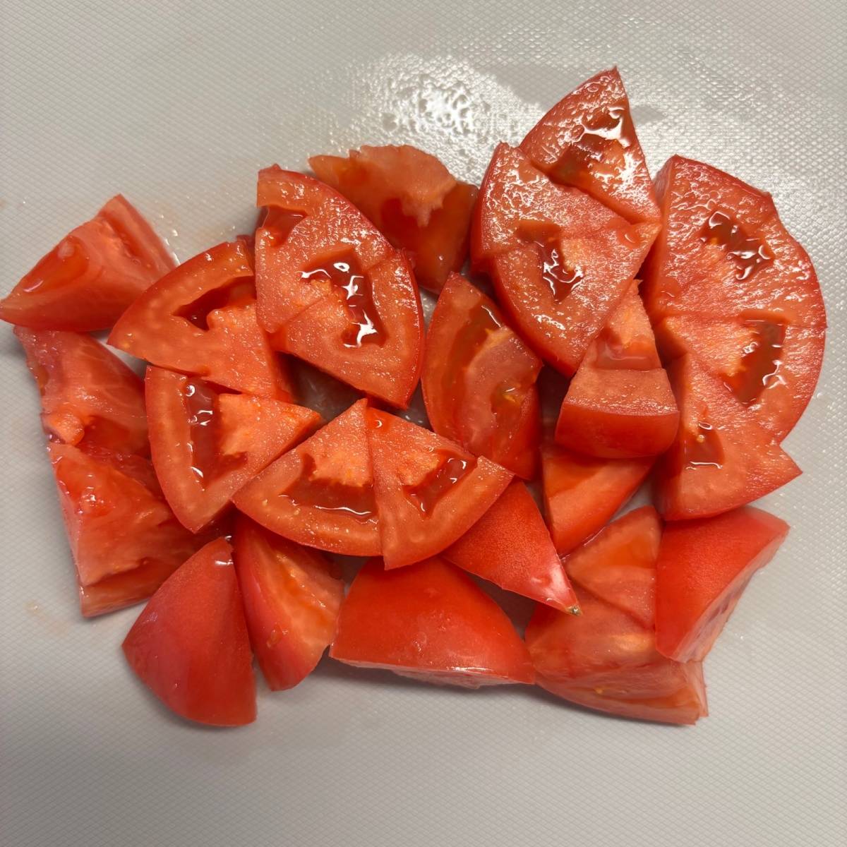 くらこん公式の「塩こんぶトマト」のレシピ