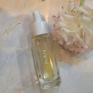 1本4役で時短が叶う！新鮮なビタミンCが嬉しいフレッシュな美容液