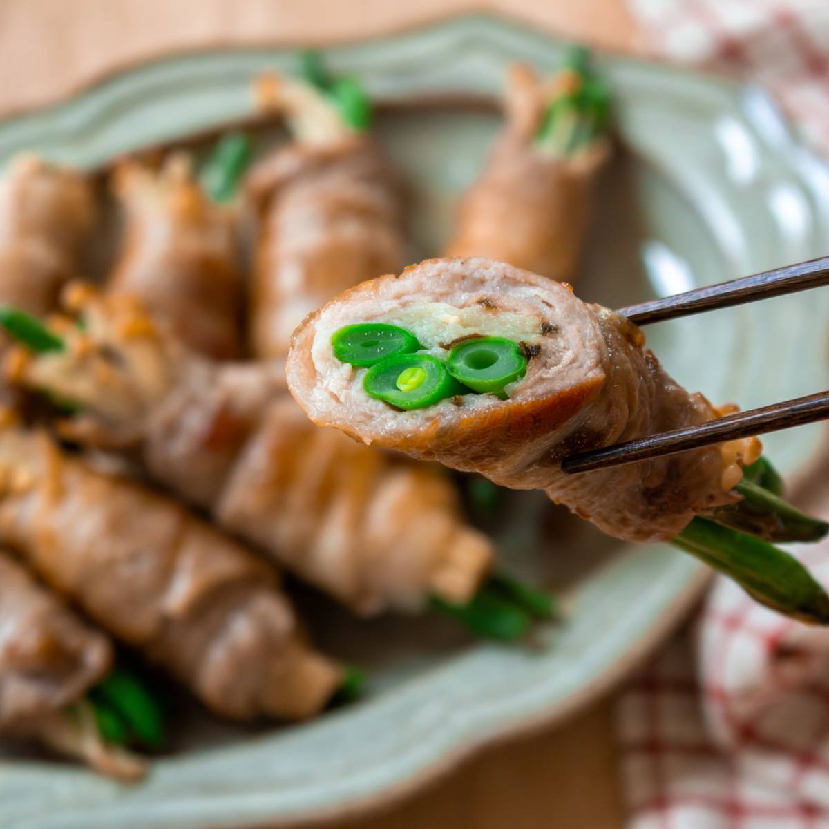 くらこん公式の「塩こんぶでえのき肉巻き」のレシピ