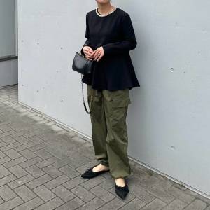 【2026年3月】老け見えに悩む50代、必見。おばさん感ゼロのパンツコーデ5選