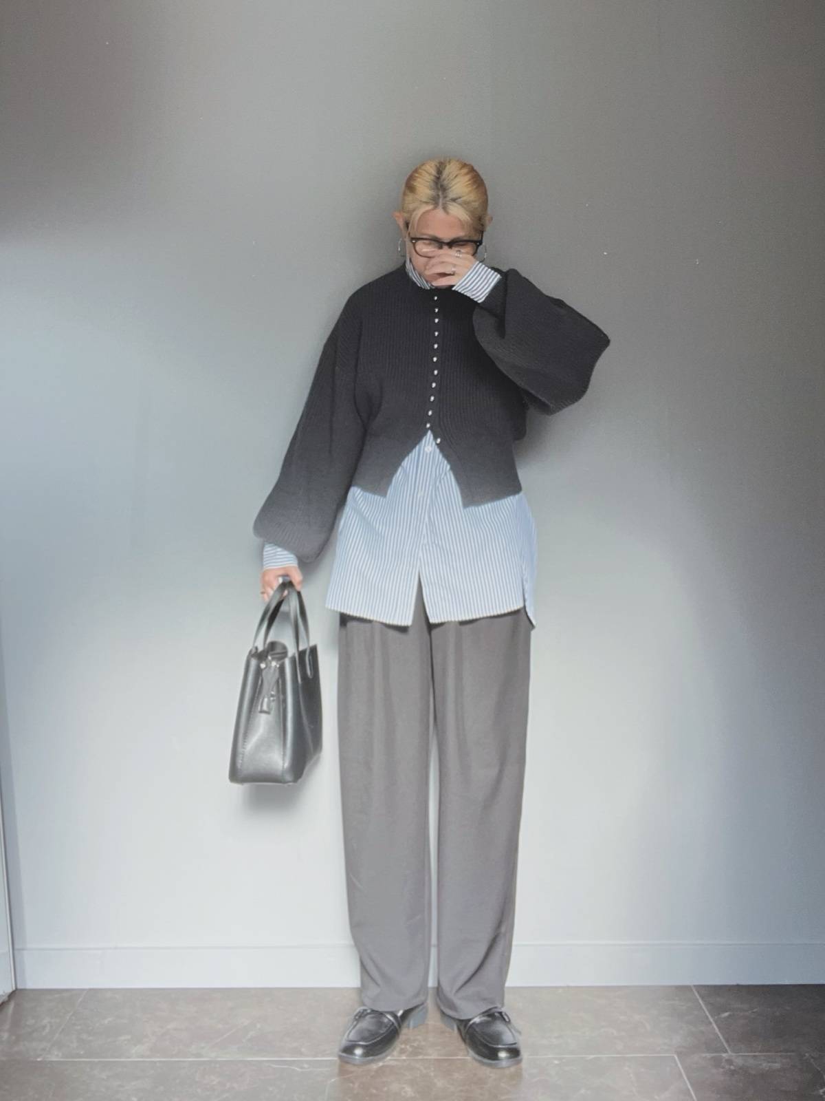 カーディガン×ロングシャツ